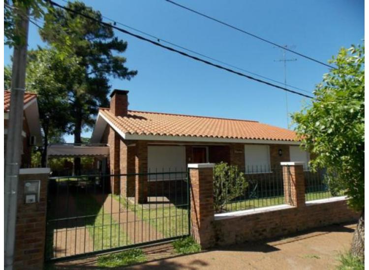 SALTO, CASAS, Venta en SALTO CyC Inmobiliaria Salto Uruguay